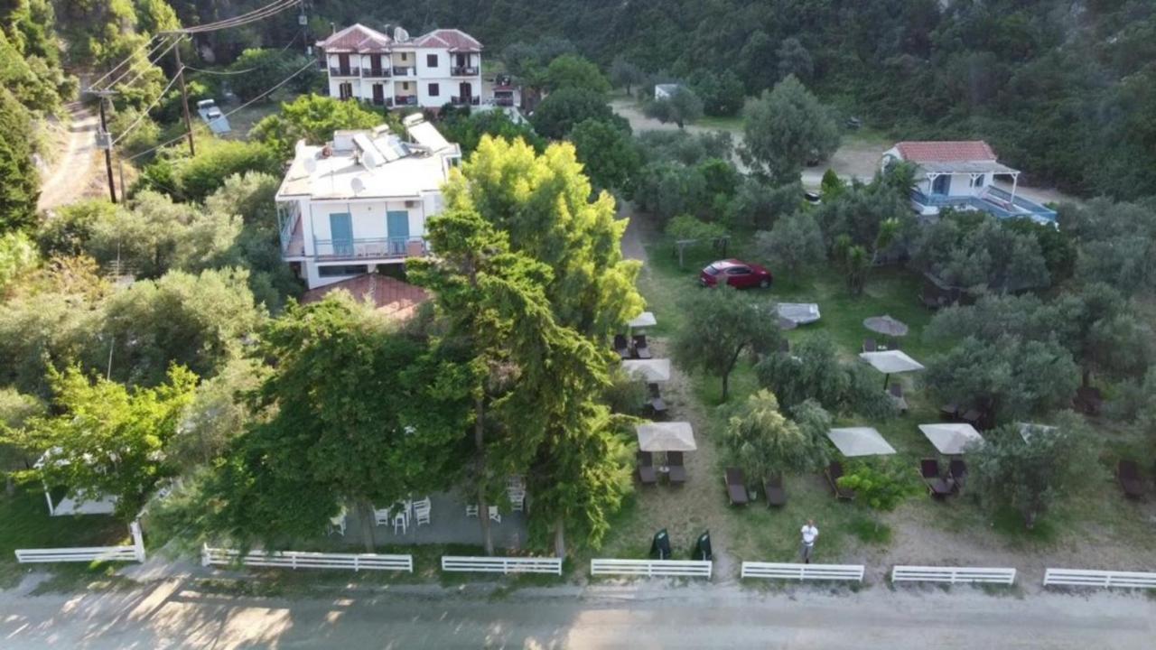 Limnonari Beach Rooms Skopelos Eksteriør billede