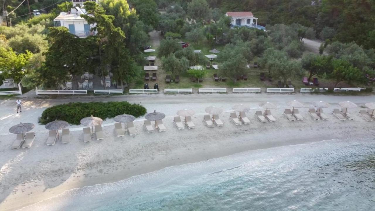 Limnonari Beach Rooms Skopelos Eksteriør billede