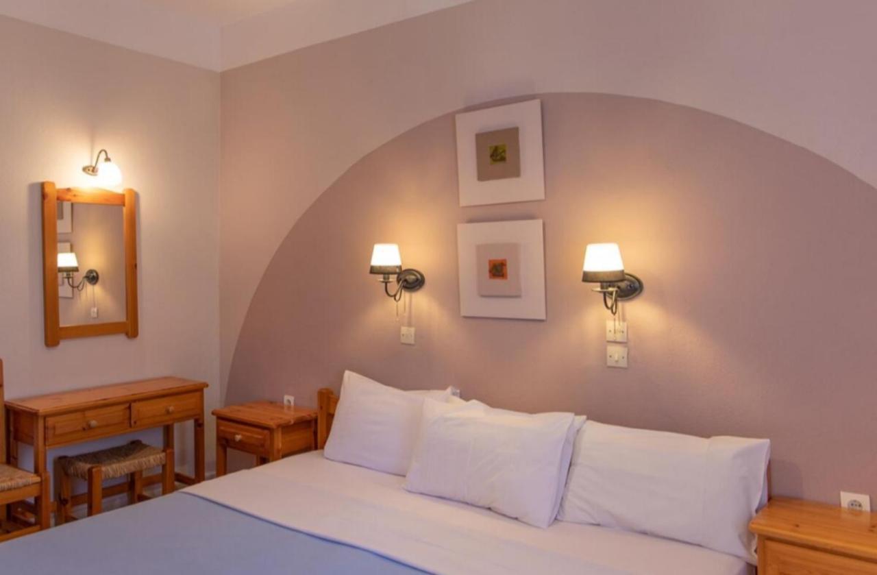 Limnonari Beach Rooms Skopelos Eksteriør billede